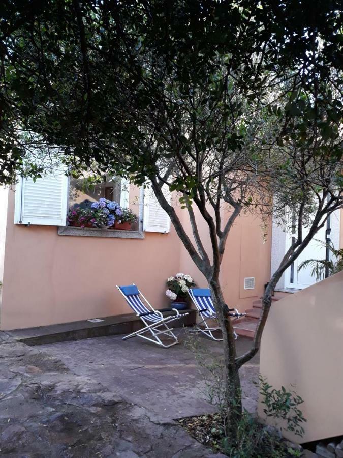 B&B Domus Oriens - Monolocale Indipendente In Villa Portoscuso Eksteriør billede